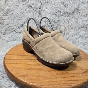 Boc Born Concepts Womens Sz 7 Tan Beige Soft Leather Festive Comfort Shoes Clogs